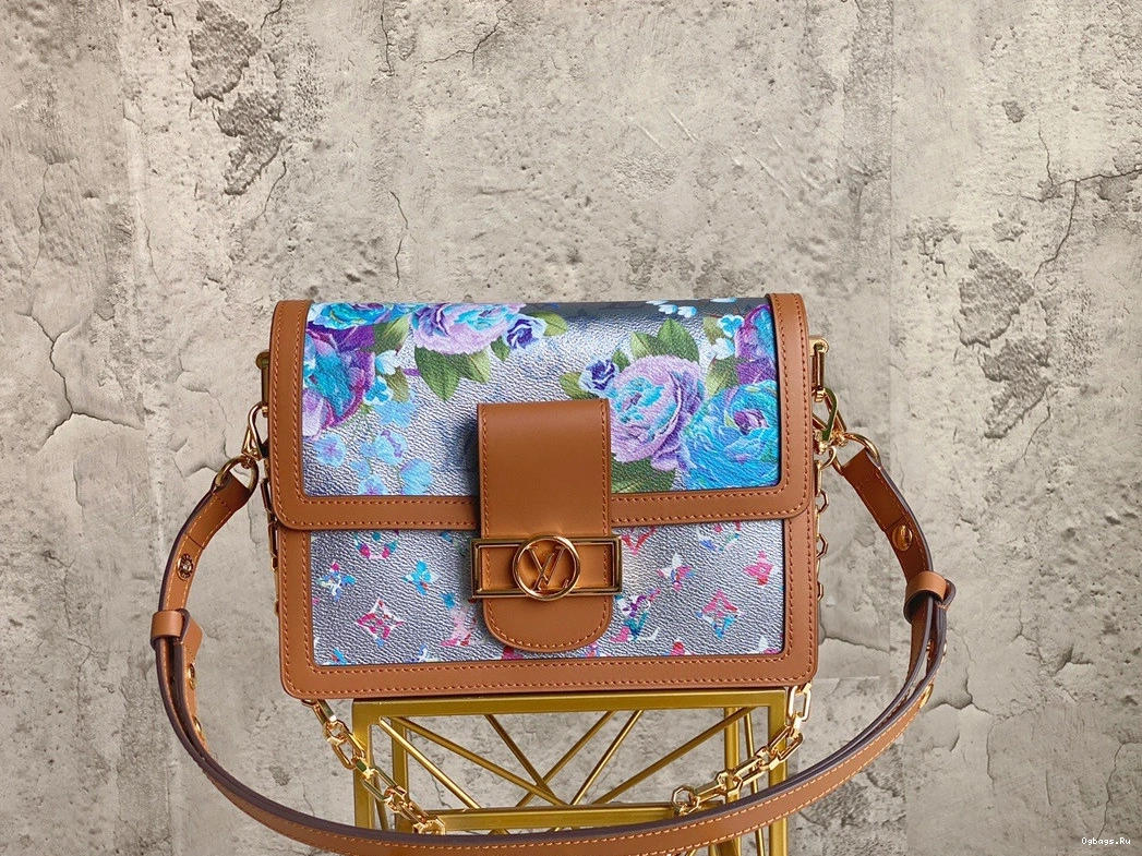 LOUIS DAUPHINE VUITTON MM 0513